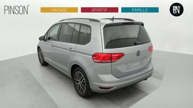 Volkswagen Touran image 8
