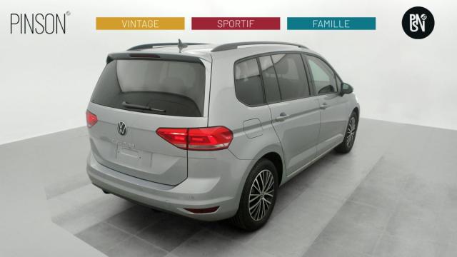 Volkswagen Touran image 4