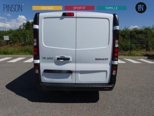 Renault Trafic image 9