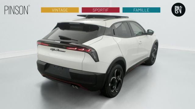Alfa Romeo Junior image 8