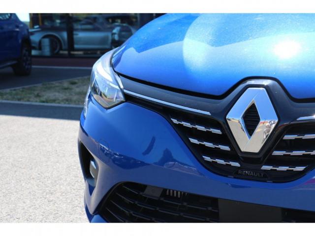 Renault Clio image 8