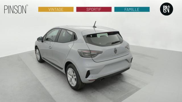 Renault Clio image 8