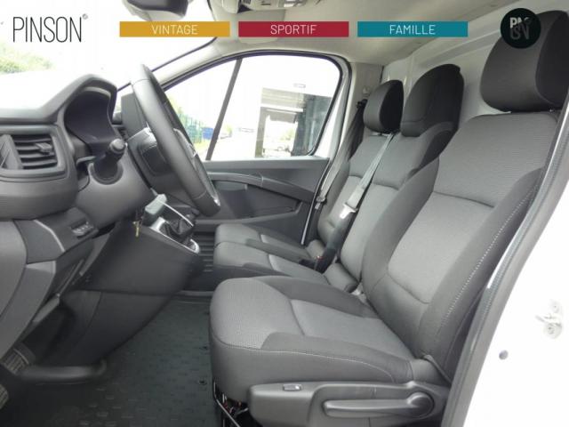 Renault Trafic image 1