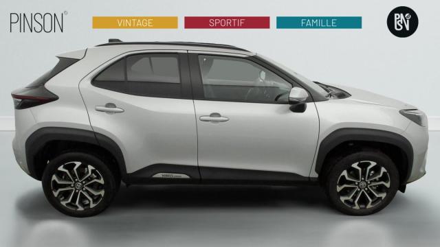 Toyota Yaris Cross image 9
