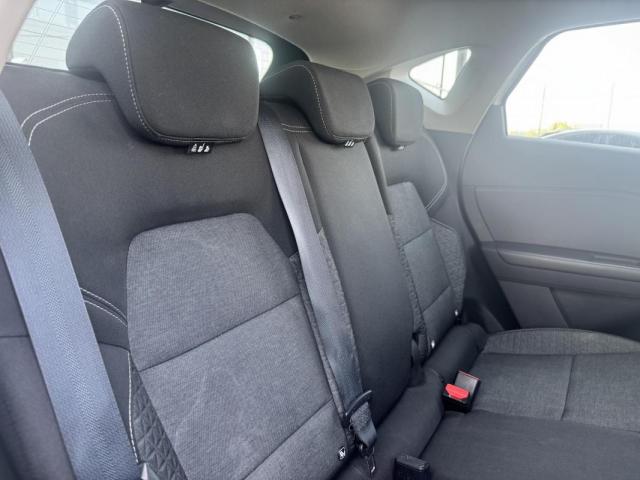 Renault Captur image 1