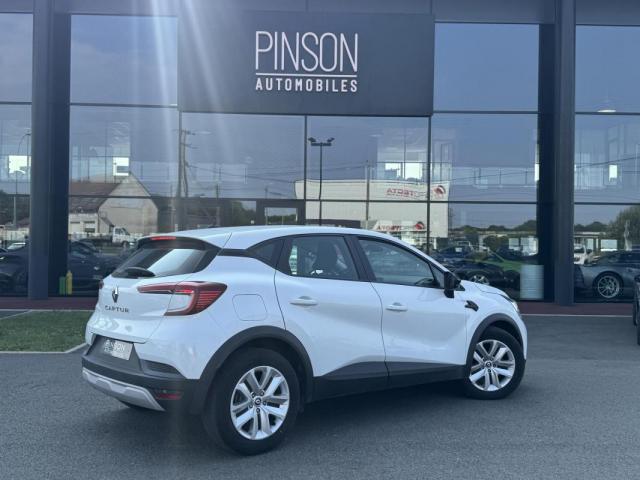Renault Captur image 2