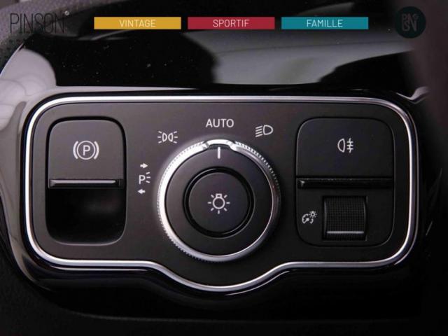 Mercedes Benz Cla image 2