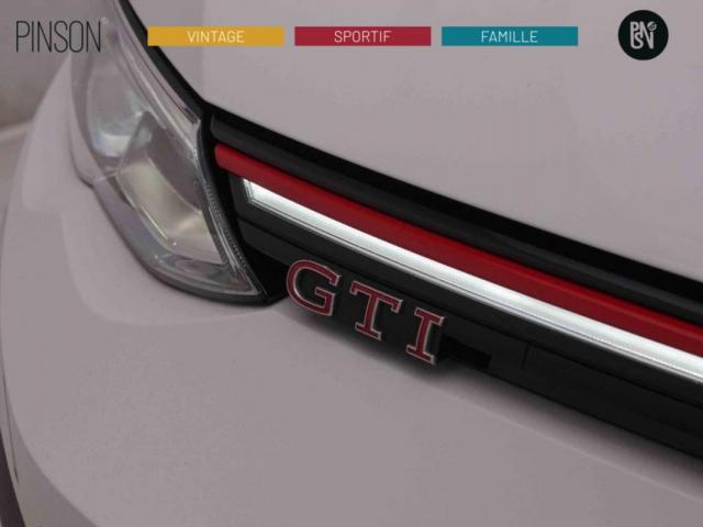 Volkswagen Golf image 8