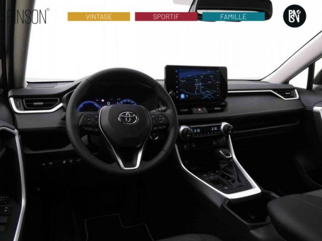 Toyota Rav4 image 2