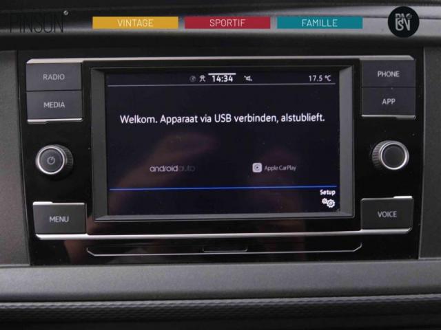 Volkswagen Transporter image 7
