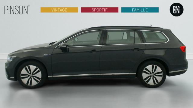 Volkswagen Passat Sw image 1