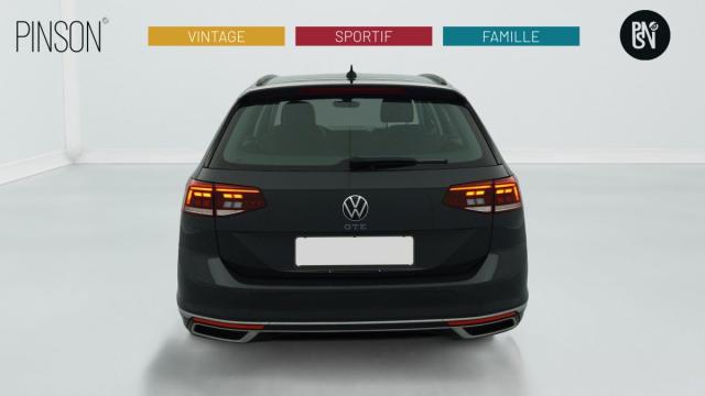 Volkswagen Passat Sw image 9