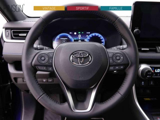 Toyota Rav4 image 3