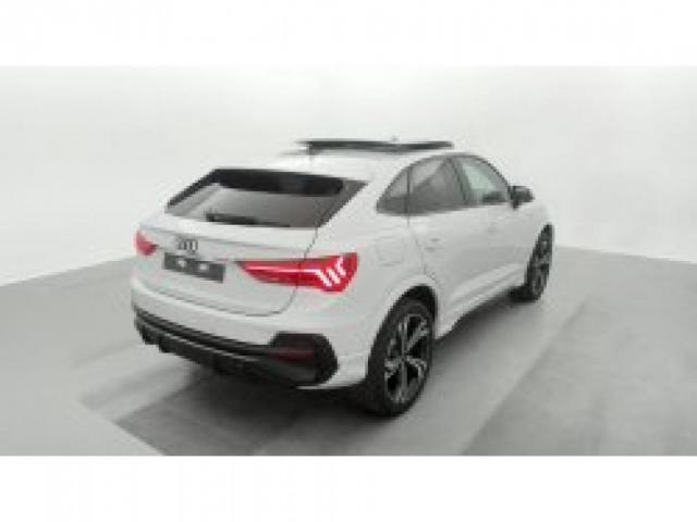 Audi Q3 image 4