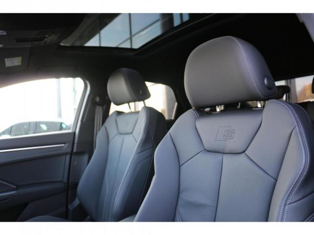 Audi Q3 image 6
