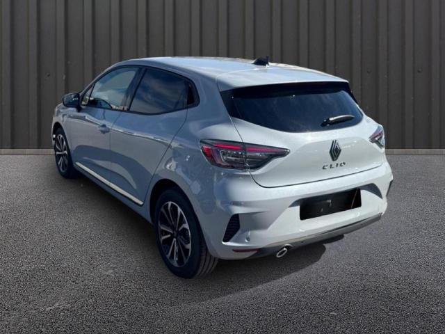 Renault Clio image 1