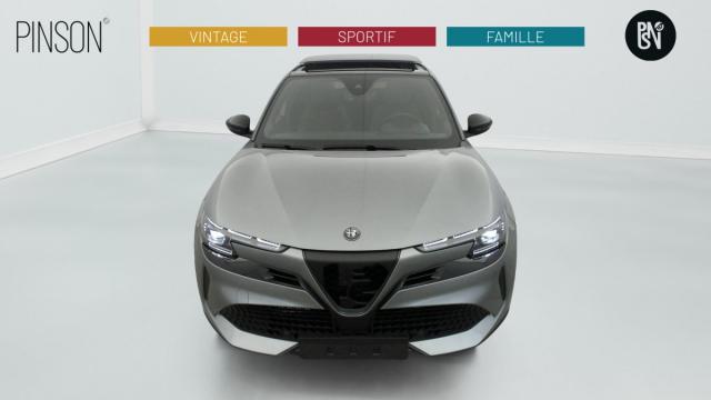 Alfa Romeo Junior image 8