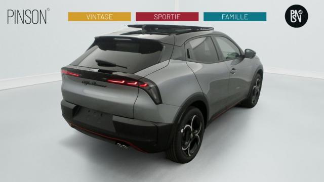 Alfa Romeo Junior image 5
