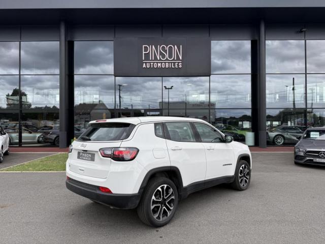 Jeep Compass image 2