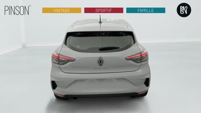 Renault Clio image 9