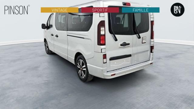 Renault Trafic image 7