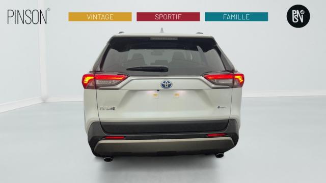 Toyota Rav4 image 5