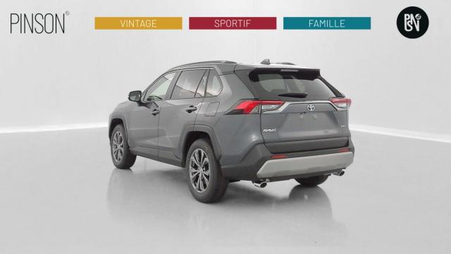 Toyota Rav4 image 9