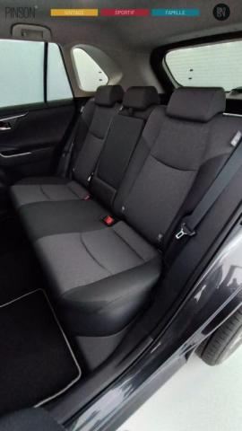 Toyota Rav4 image 8