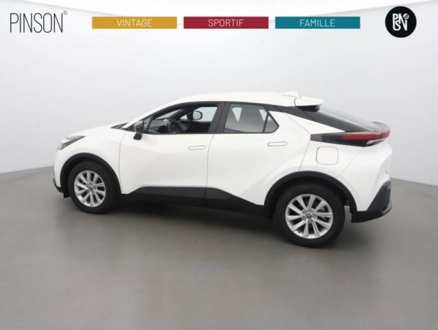Toyota C-Hr image 7