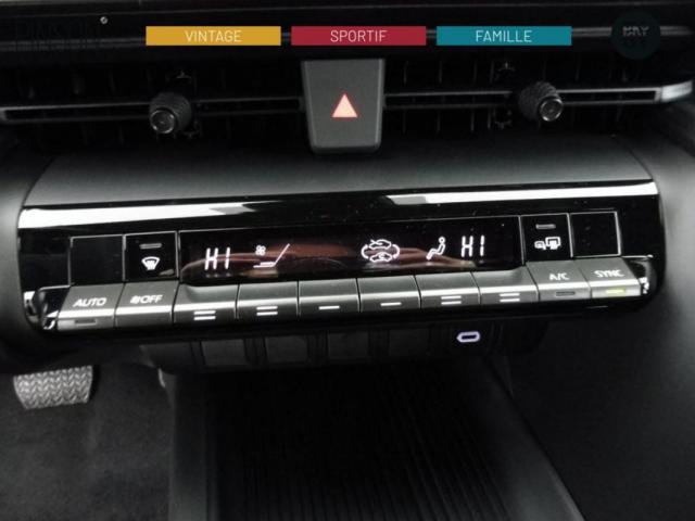 Toyota C-Hr image 6