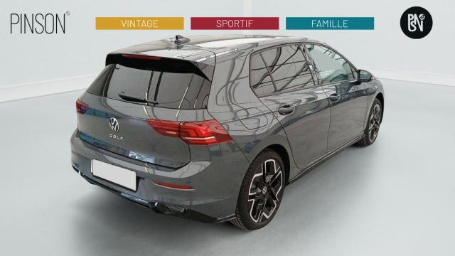 Volkswagen Golf image 8