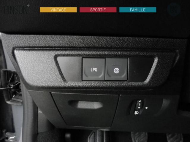 Dacia Jogger image 8