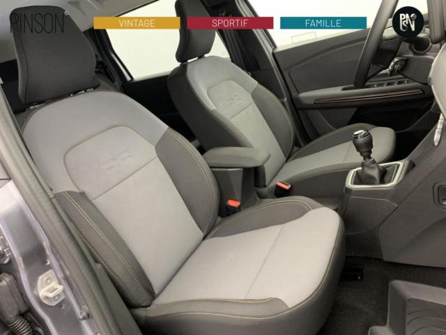 Dacia Jogger image 9