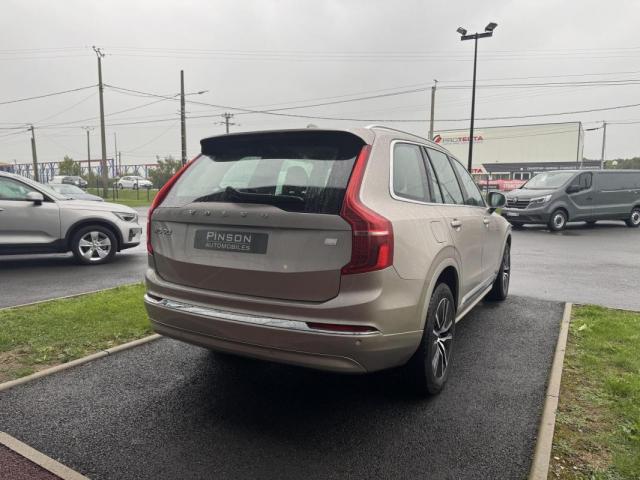 Volvo Xc90 image 2