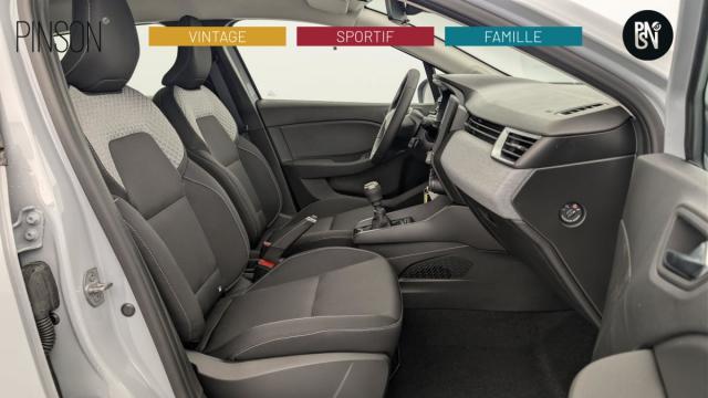 Renault Clio image 8