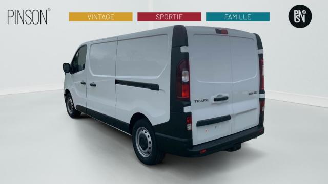 Renault Trafic image 9