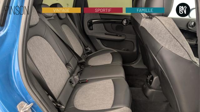 Mini Countryman image 2