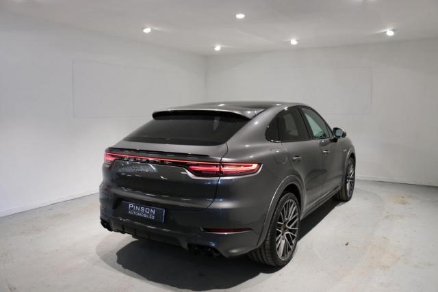 Porsche Cayenne image 3