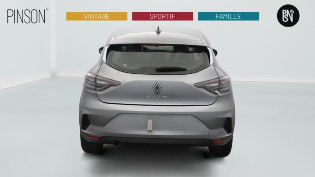 Renault Clio image 6