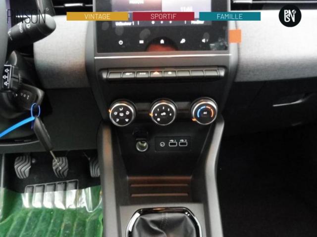 Renault Clio image 8