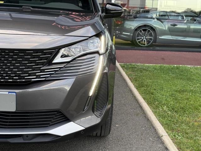 Peugeot 3008 image 2