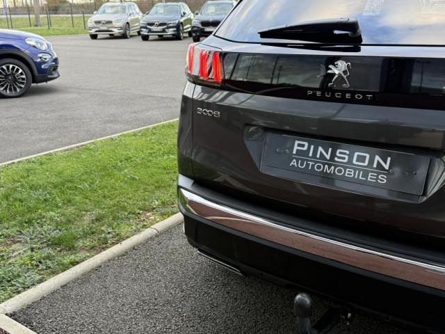 Peugeot 3008 image 9