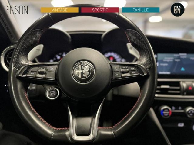 Alfa Romeo Giulia image 2