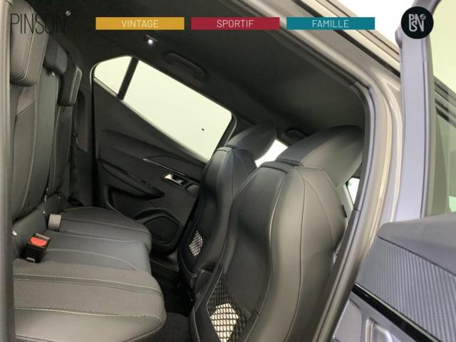 Peugeot 2008 image 7