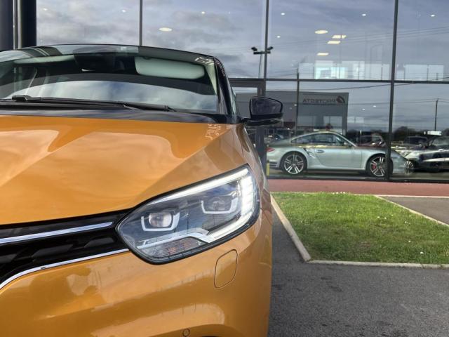 Renault Scénic image 2