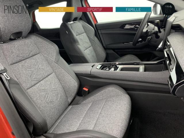 Renault Austral image 9