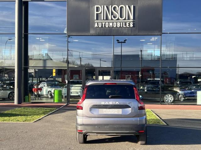 Dacia Jogger image 8