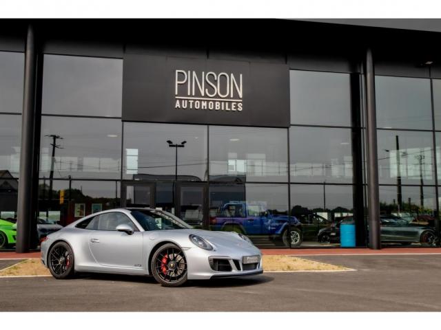 Porsche 911 image 8