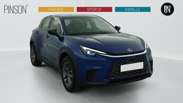 Lexus Lbx 2wd Business