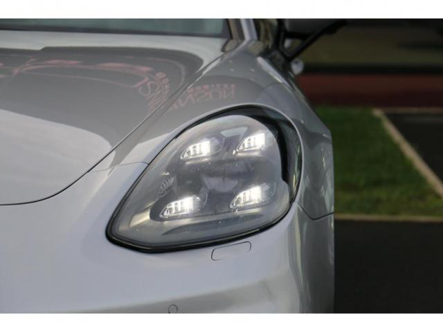 Porsche Panamera image 5